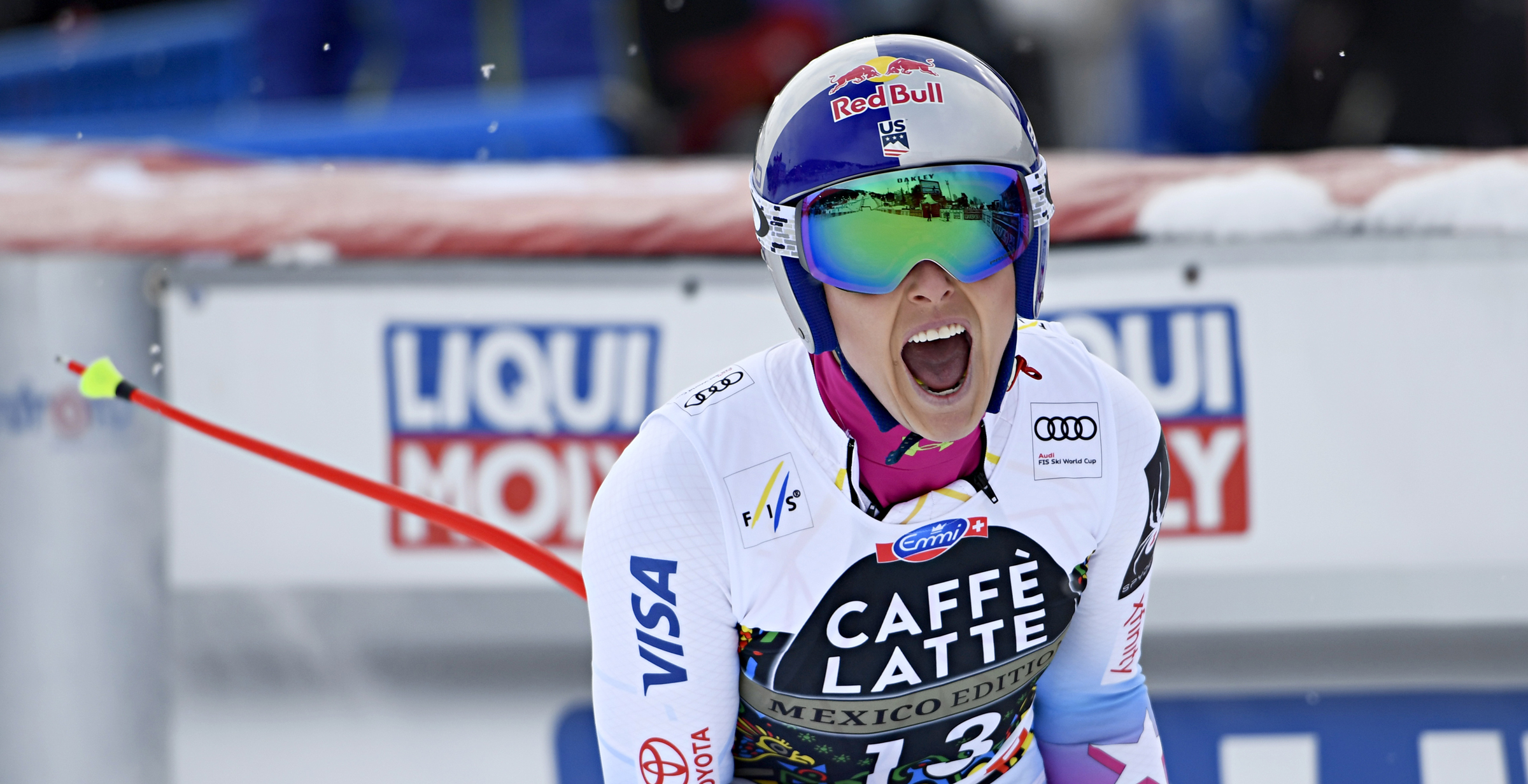 Lindsey Vonn celebrates her 82nd World Cup victory Wednesday in Are, Sweden. (Getty Images/Agence Zoom – Alain Grosclaude)
