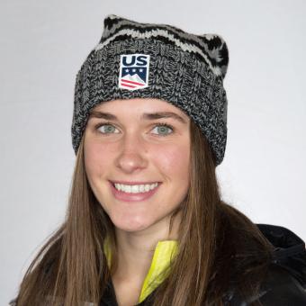 Abi Jewett Abi Jewett headshot image