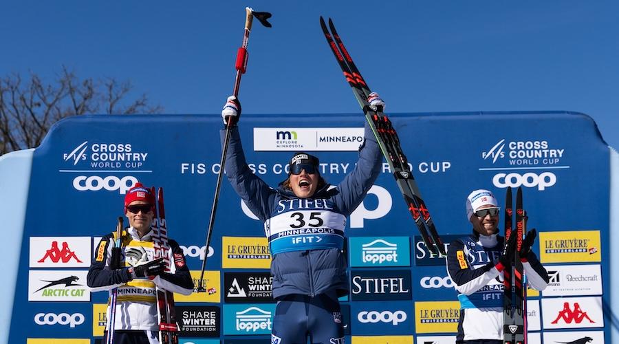Gus Podium 900x500