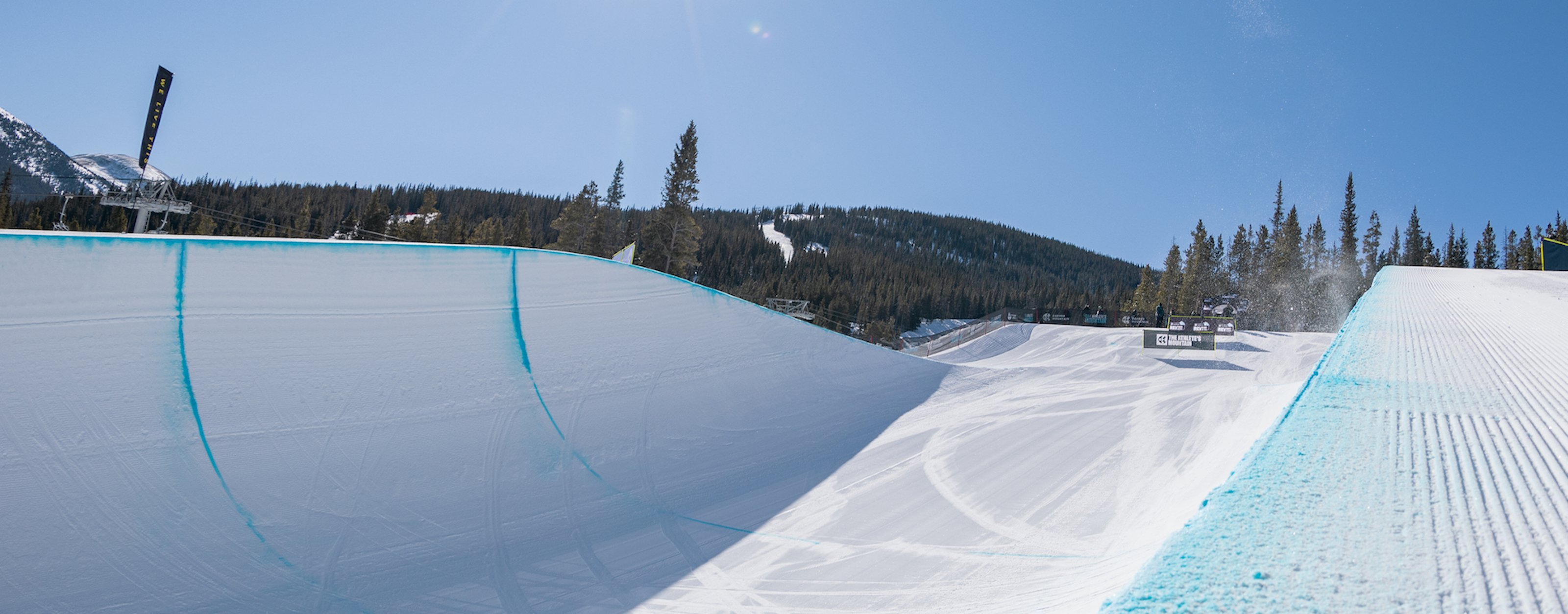 snowboard halfpipe