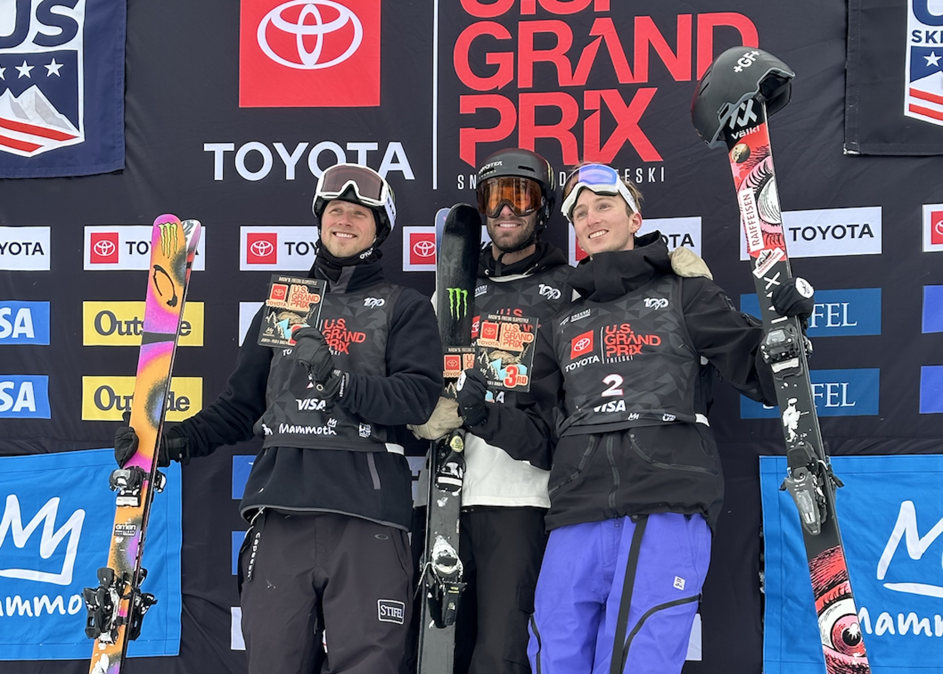 mammoth podium