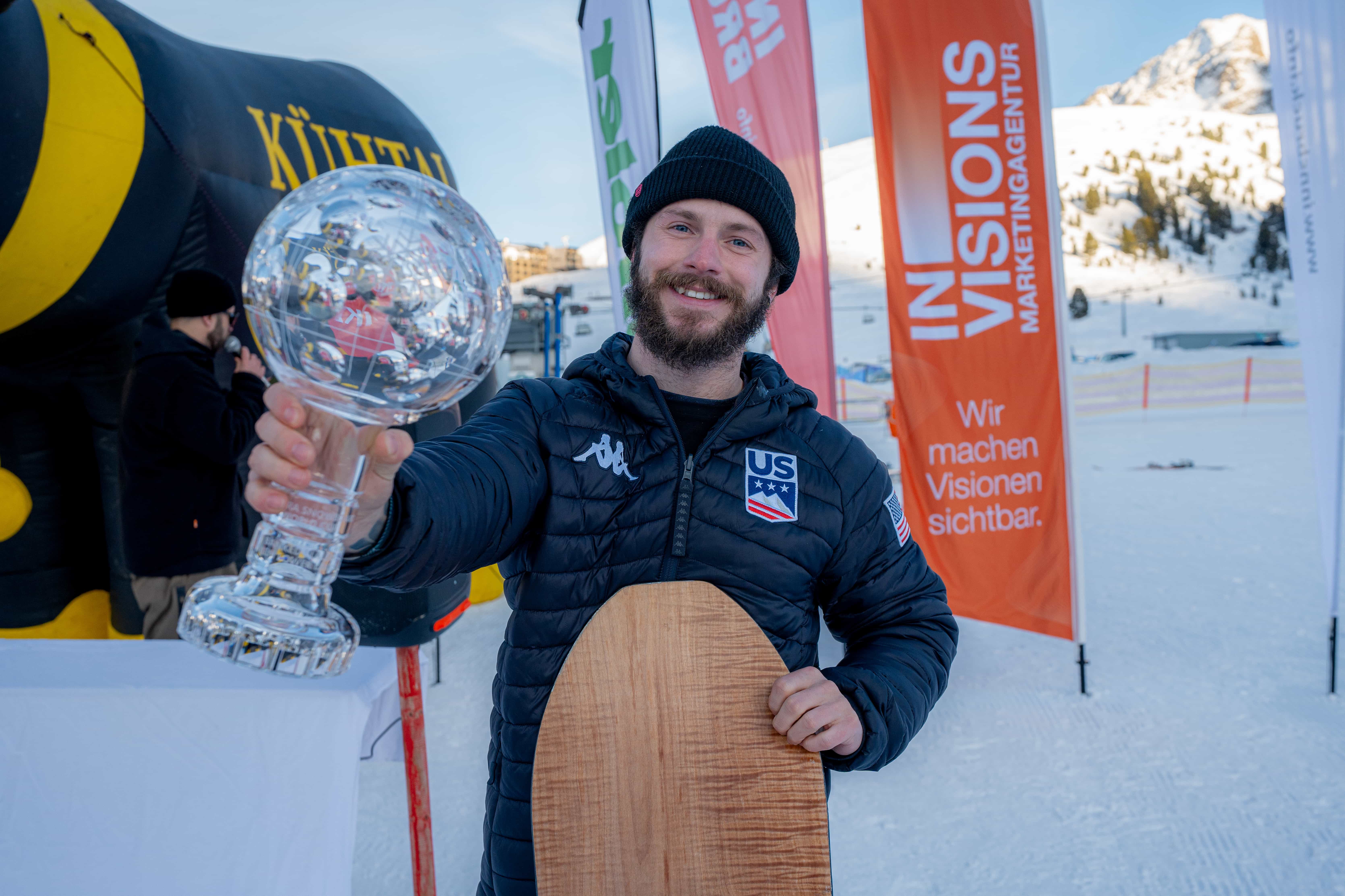 Noah Elliott with his Crystal Globe in Kuhtai, Austria