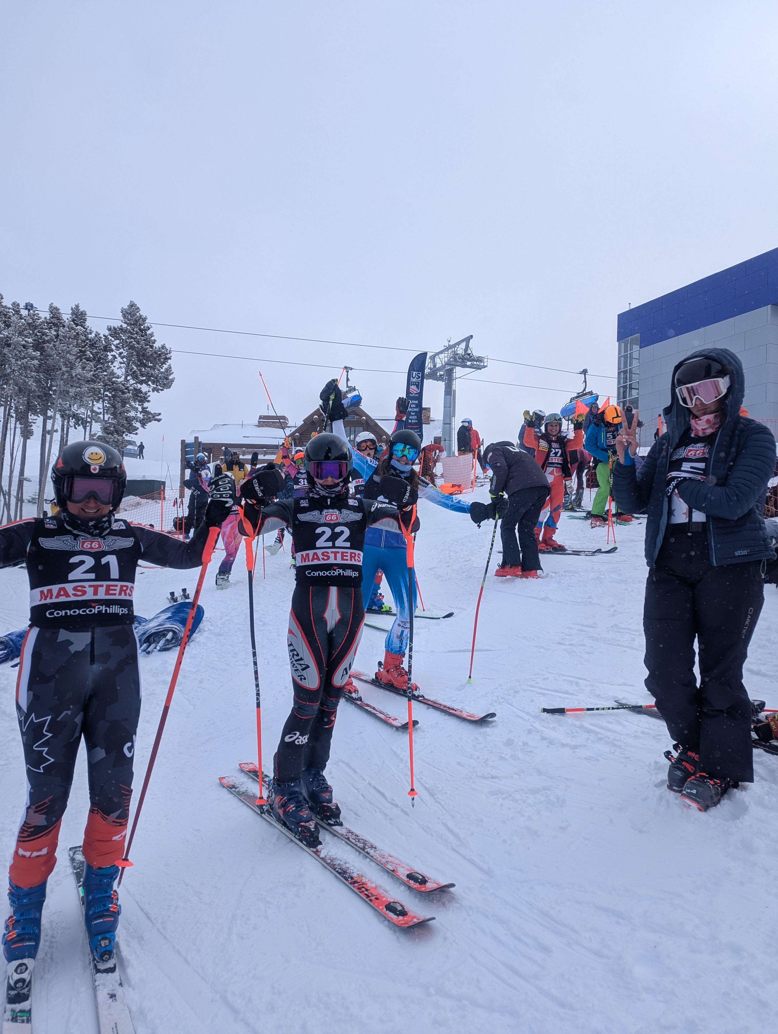 Group C and D racers at the GS start