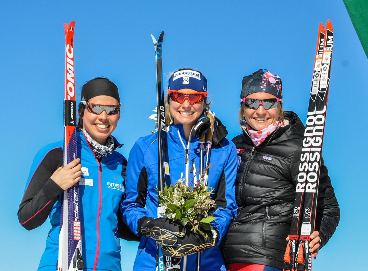 women's podium women's podium
