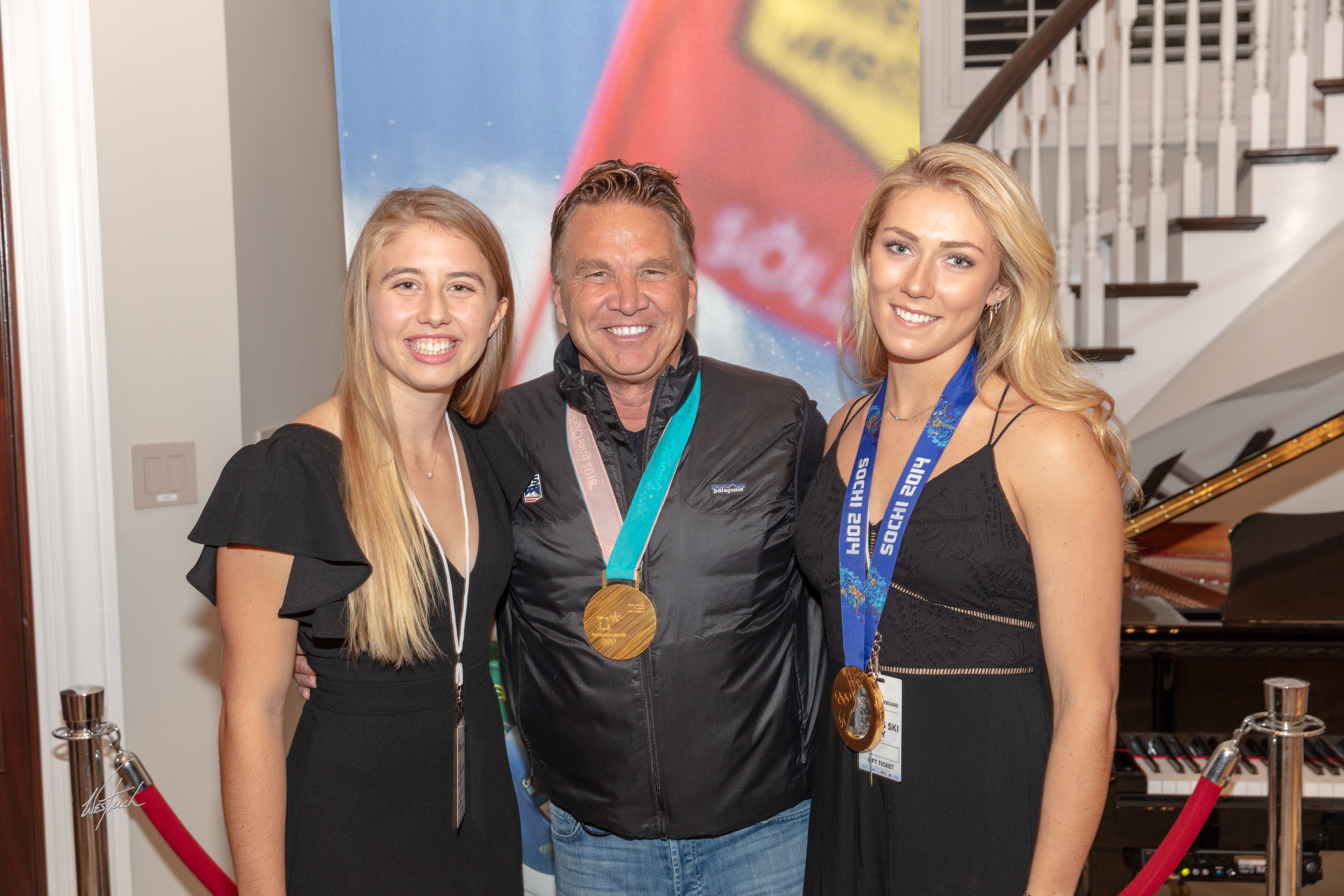 Ainsley and Mikaela pose with Ron