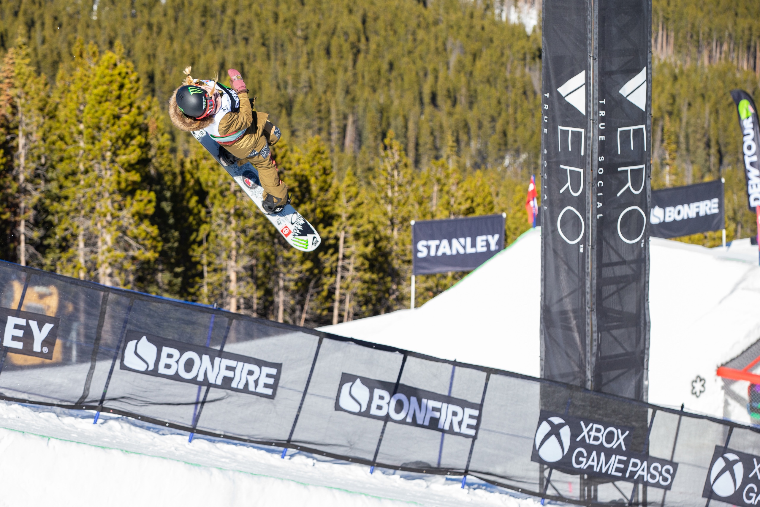 Chloe Kim in the halfpipe.