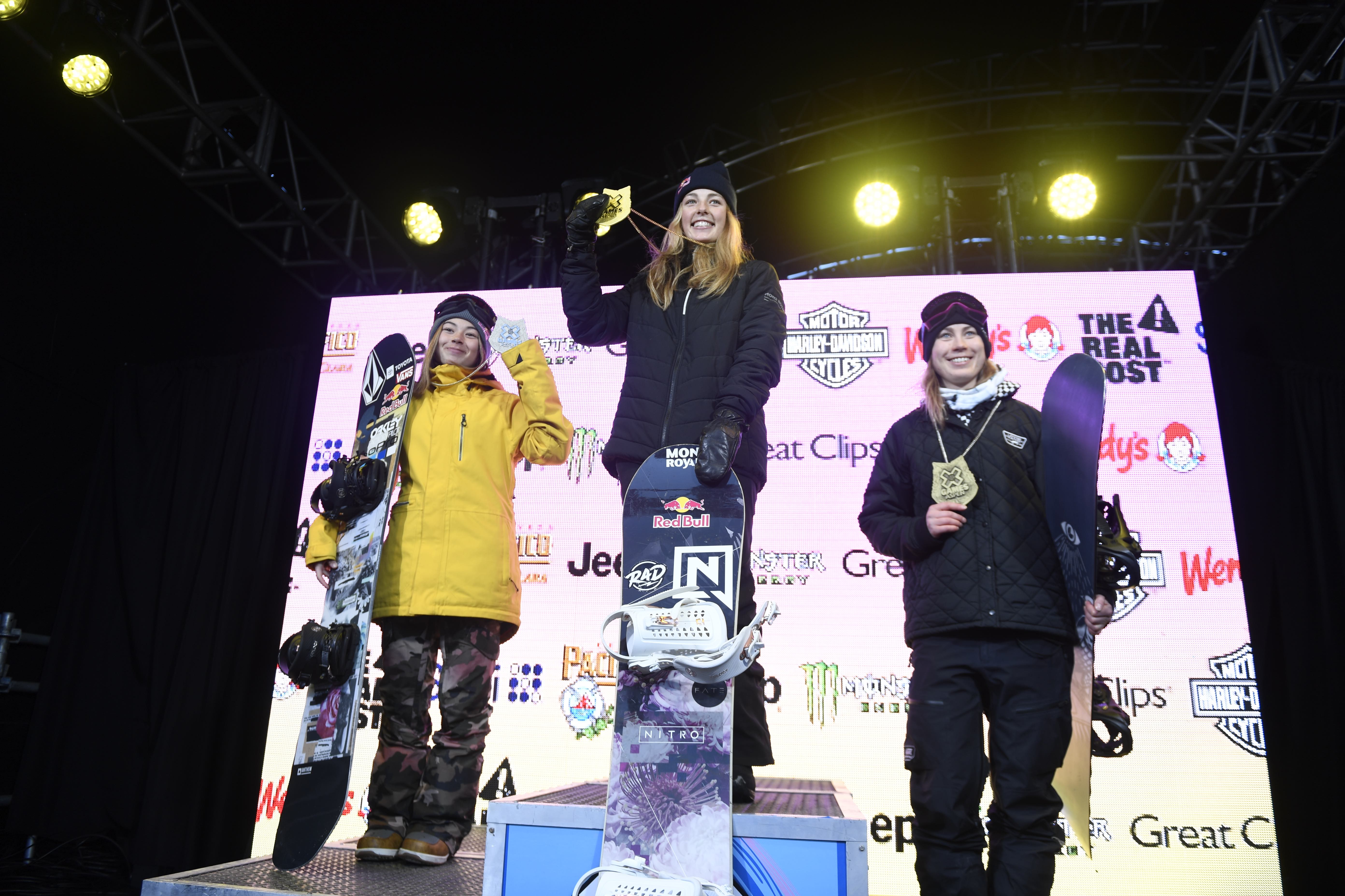 Hailey Langland at X