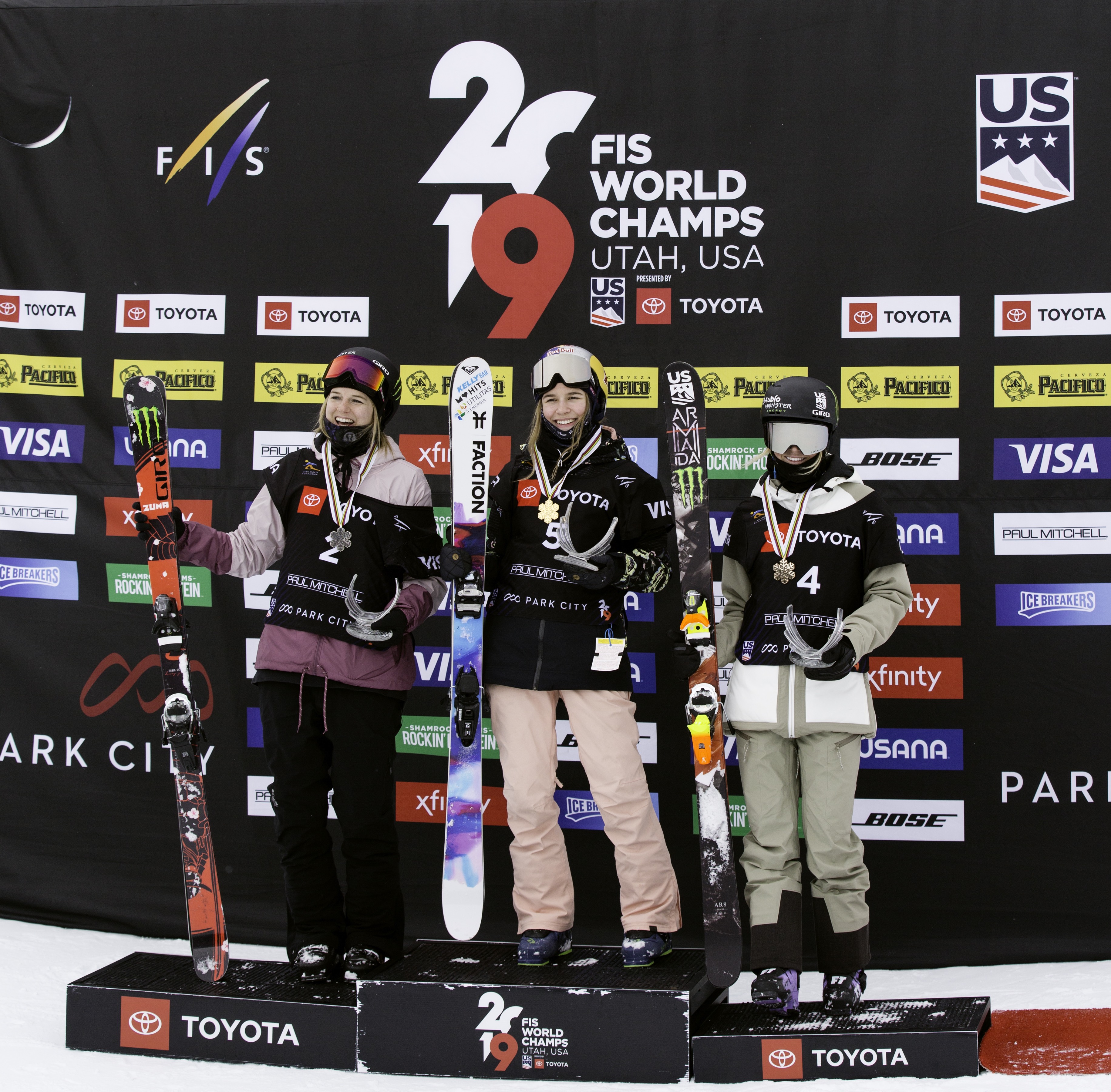 Cassie Sharpe, Kelly Sildaru, Brita Sigourney at the 2019 FIS Freeski World Championships halfpipe finals presented by Toyota. (U.S. Ski & Snowboard - Sarah Brunson) Sigourney in Park City