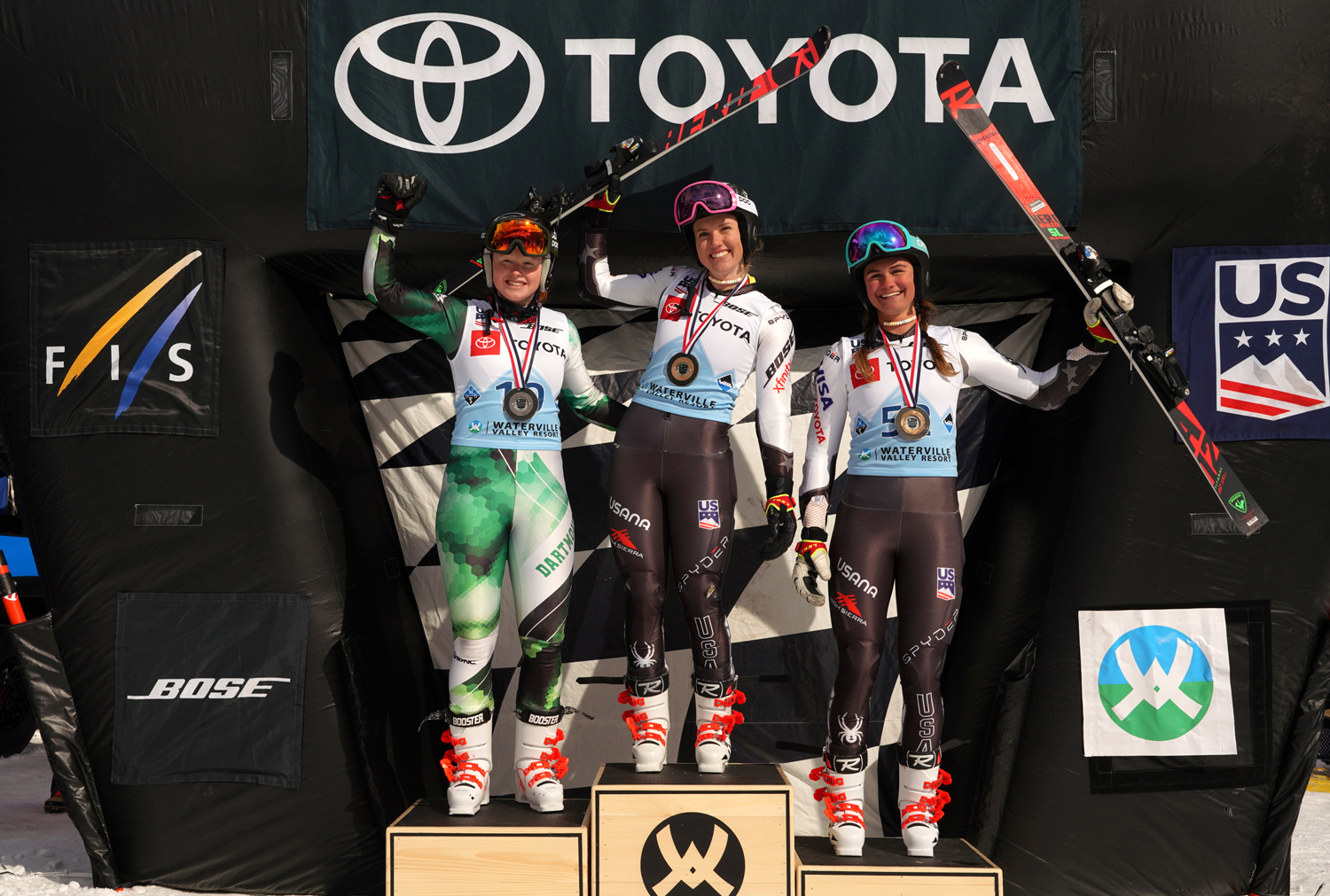 Women's parallel podium. (Chris Cohen Images) Women's parallel podium. (Chris Cohen Images)