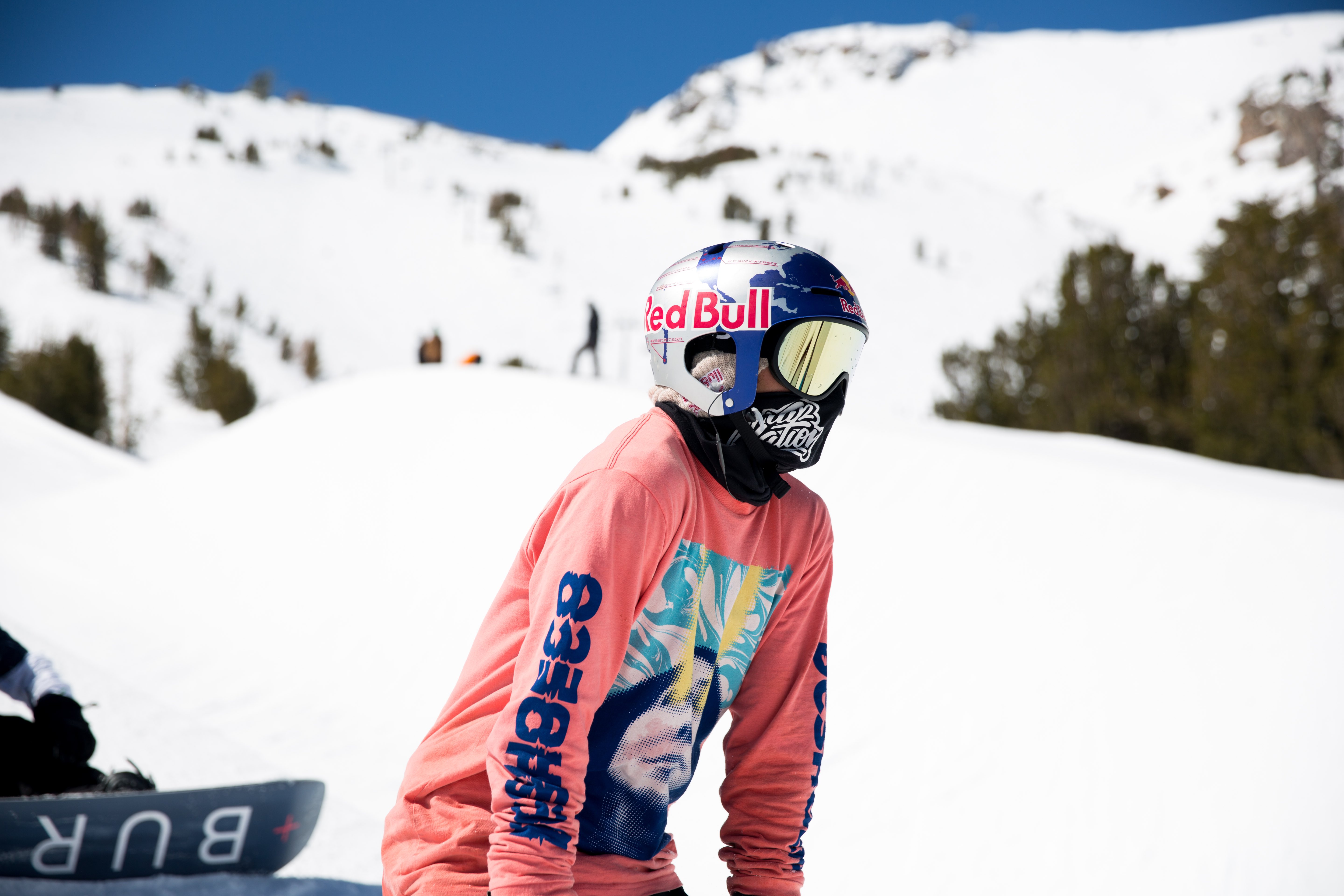 Toby Miller prepping to drop in at Mammoth Spring Camp. (U.S. Ski & Snowboard - Sarah Brunson) Toby at mammoth