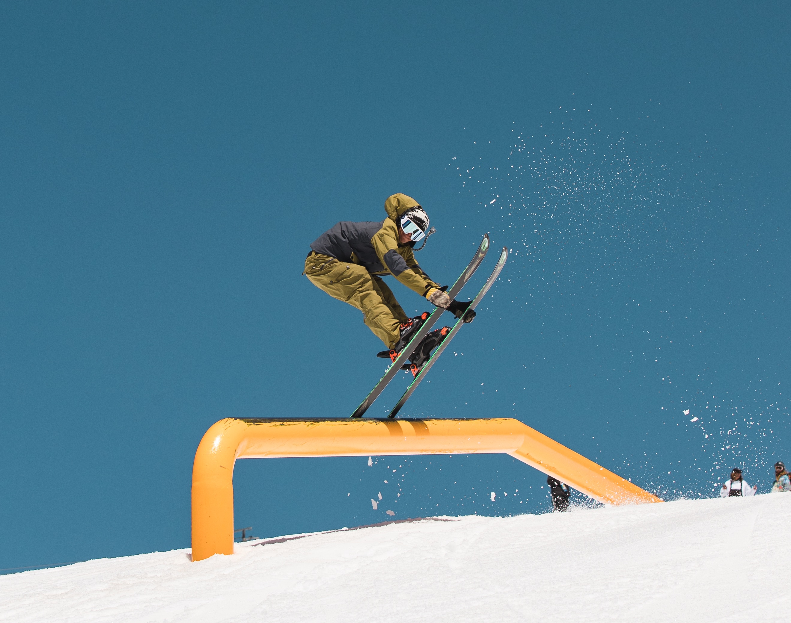 Spyder athlete in action wearing the new 2019-20 Freeski Collection. (Spyder) Spyder Athlete