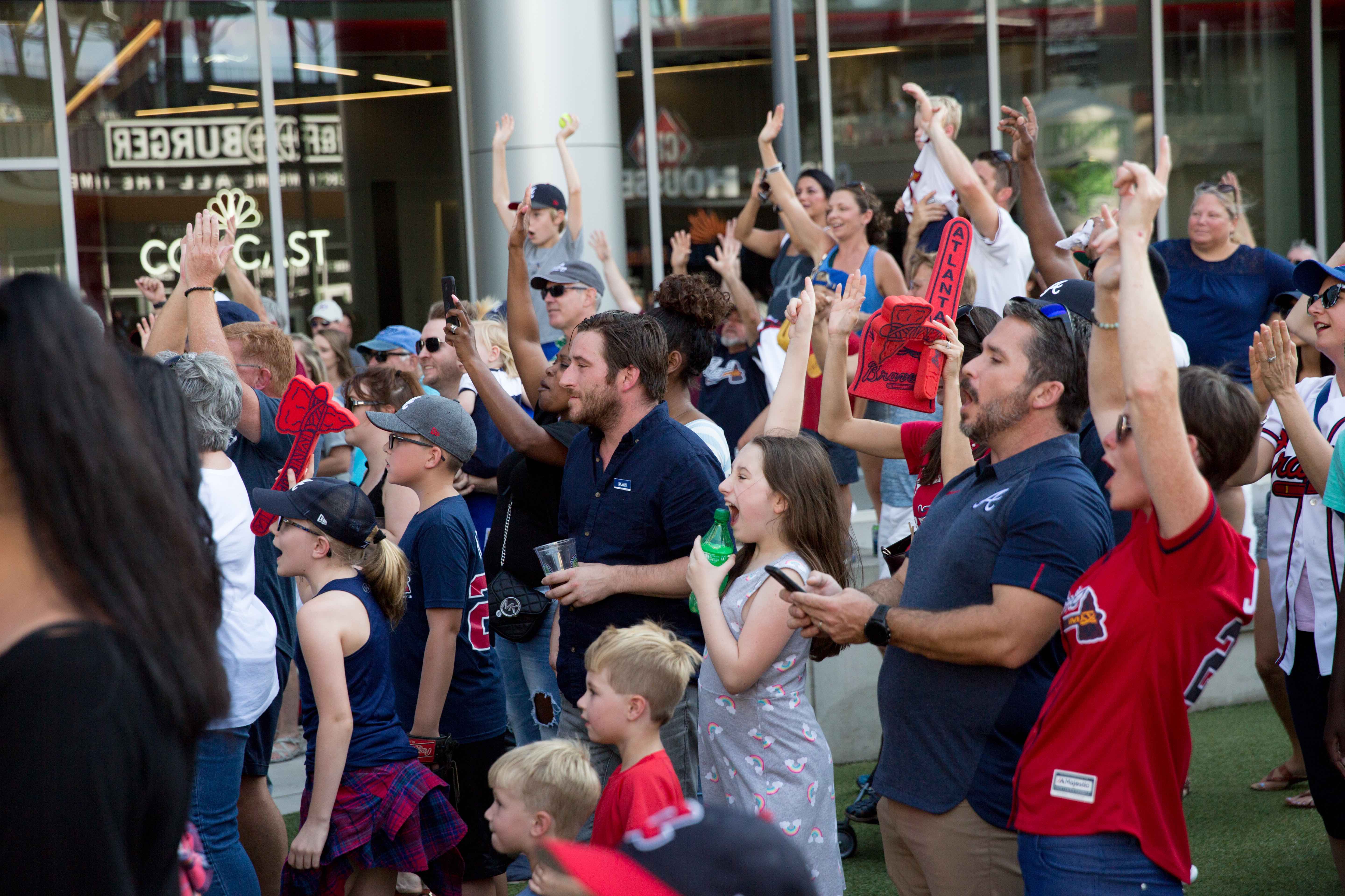 The Atlanta crowd during the Visa Big Air presented by Land Rover Announcement at SunTrust Park. (U.S. Ski & Snowboard - Sarah Brunson) The crowd