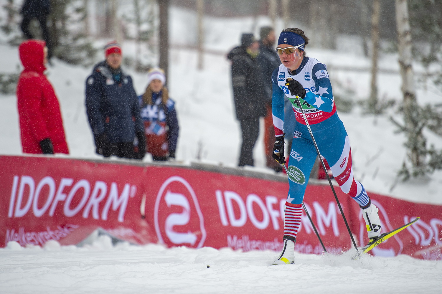 Caitlin Patterson skied the second leg classic for Team USA 2 Sunday. (www.nordicfocus.com. © Vianney THIBAUT/NordicFocus.)