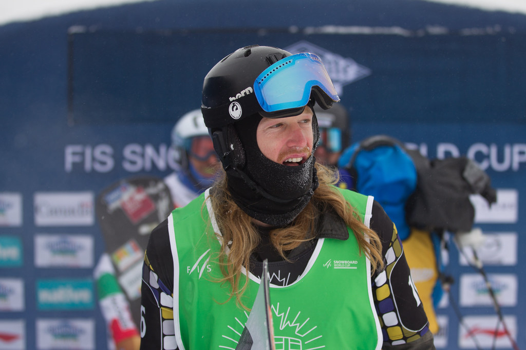Hagen Kearney at the Big White FIS Snowboardcross World Cup in Canada. (Canada Snowboard) Hagen