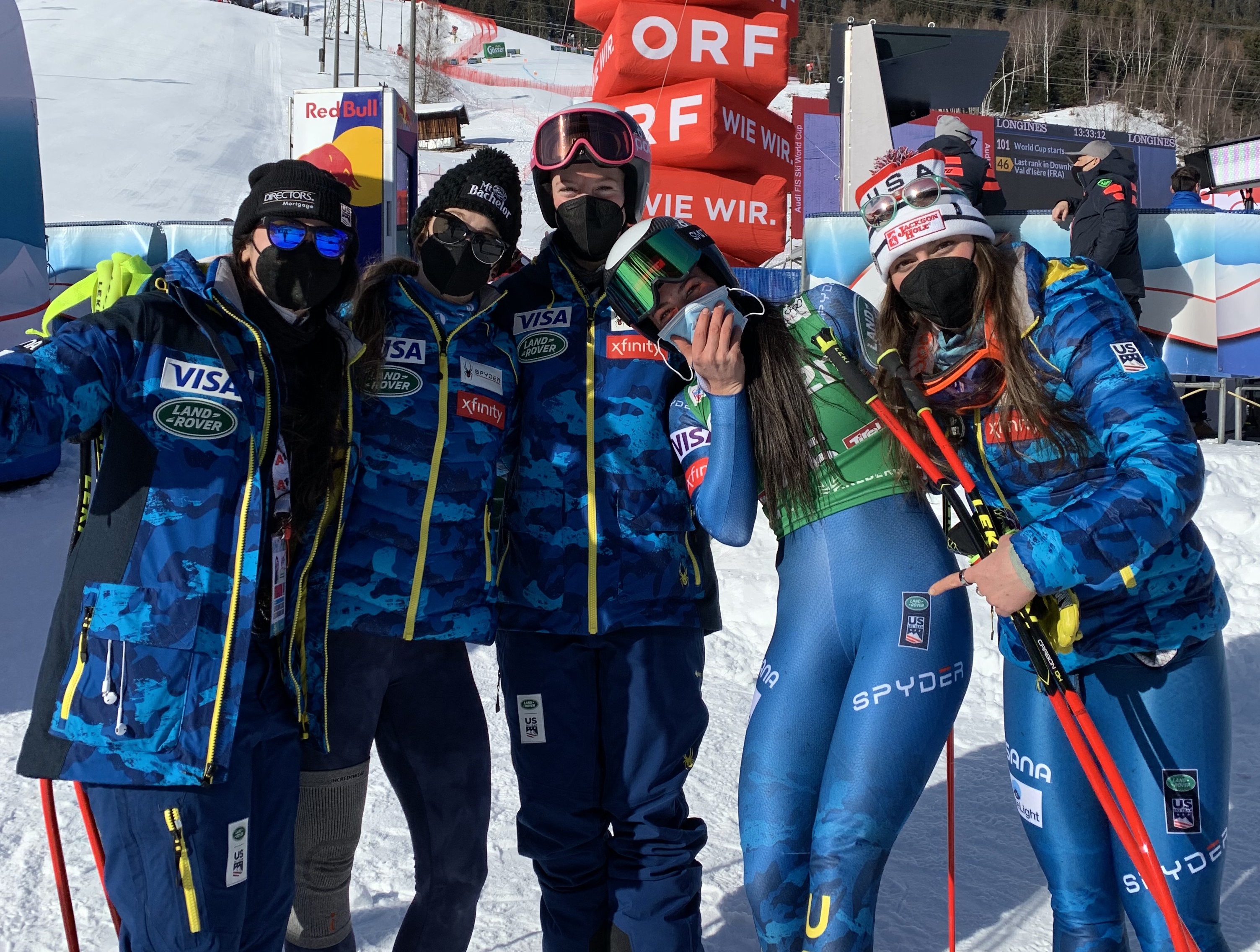 The ladies in the St. Anton finish