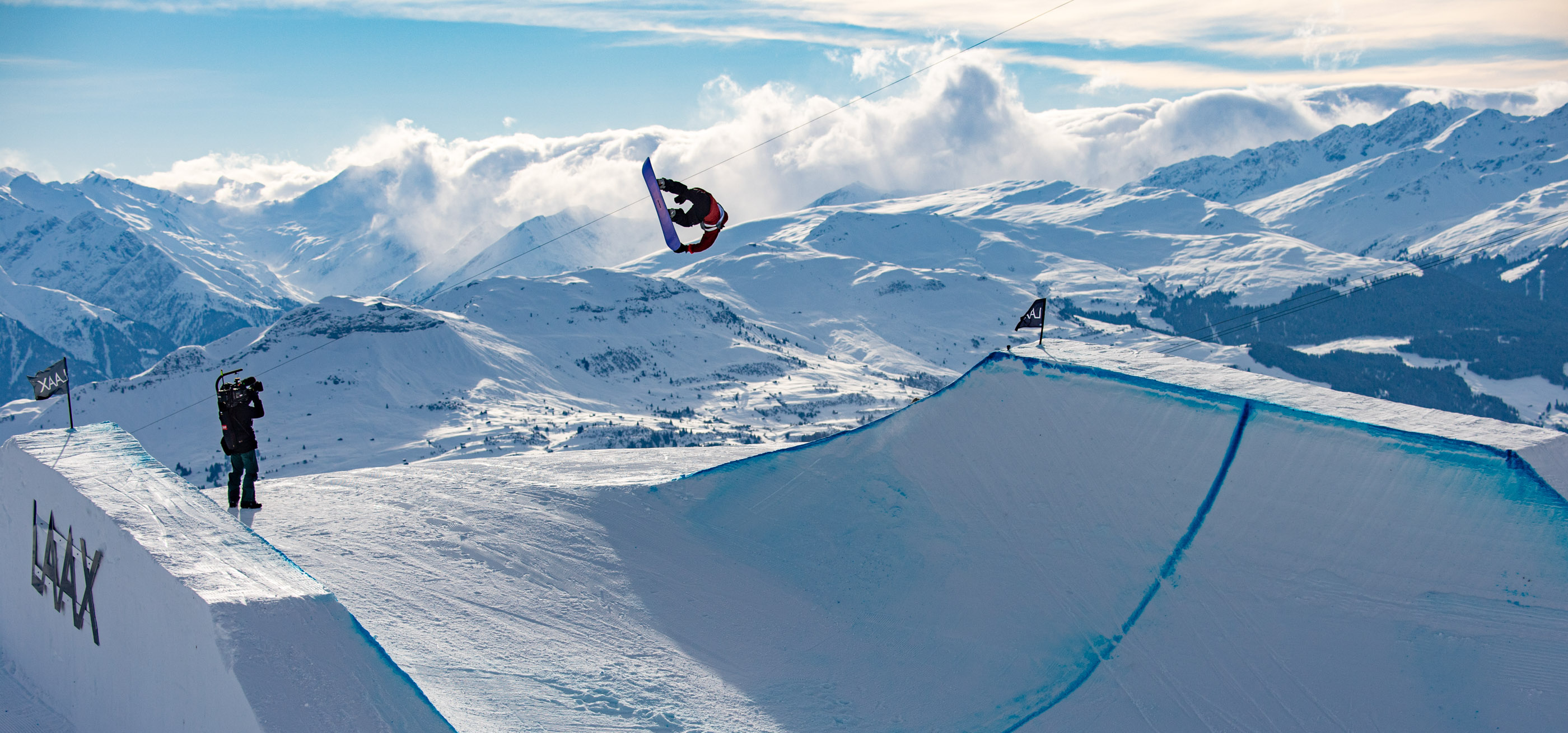 Jake Canter competing at the 2021 Laax Open slopestyle semi-finals. (Laax Open - Laemmehirt) Canter