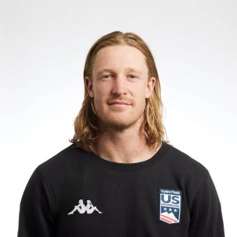 Hagen Kearney headshot image