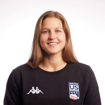 Julia Marino headshot image