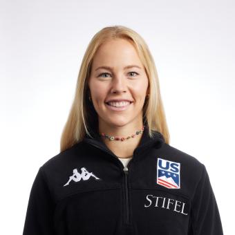 Tricia Mangan headshot image