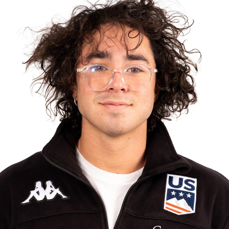 Charlie Gnoza headshot image