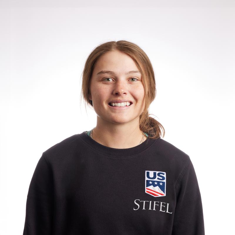 Marin Hamill headshot image