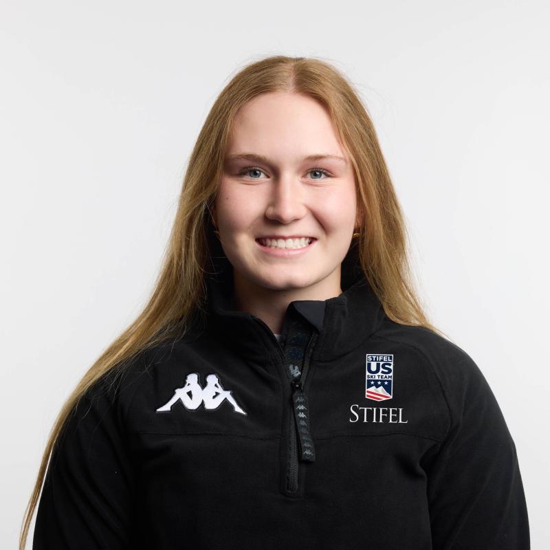 Viktoria Zaytseva headshot image