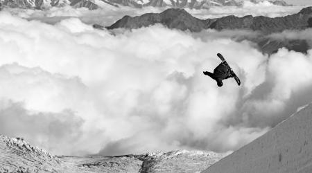 Snowboarder in Saas Fee