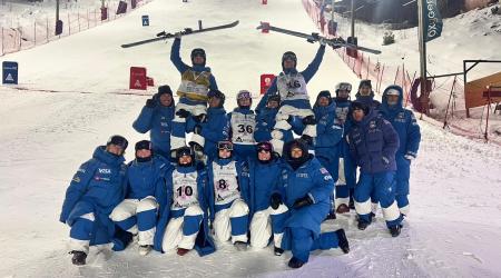 Team photo in Val St. Come